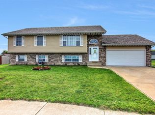 3094 Ramblewood St, Portage, IN 46368