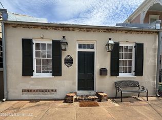 209 S Commerce St, Natchez, MS 39120
