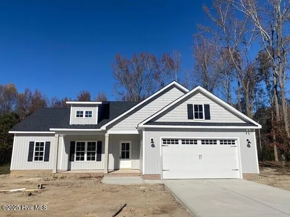 5323 Lloyd Road, Lucama, NC 27851