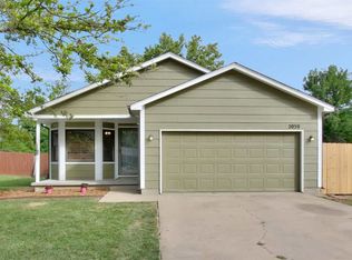 2039 N Parkridge Ct, Wichita, KS 67212