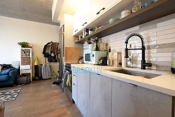 Rented by null | media 68