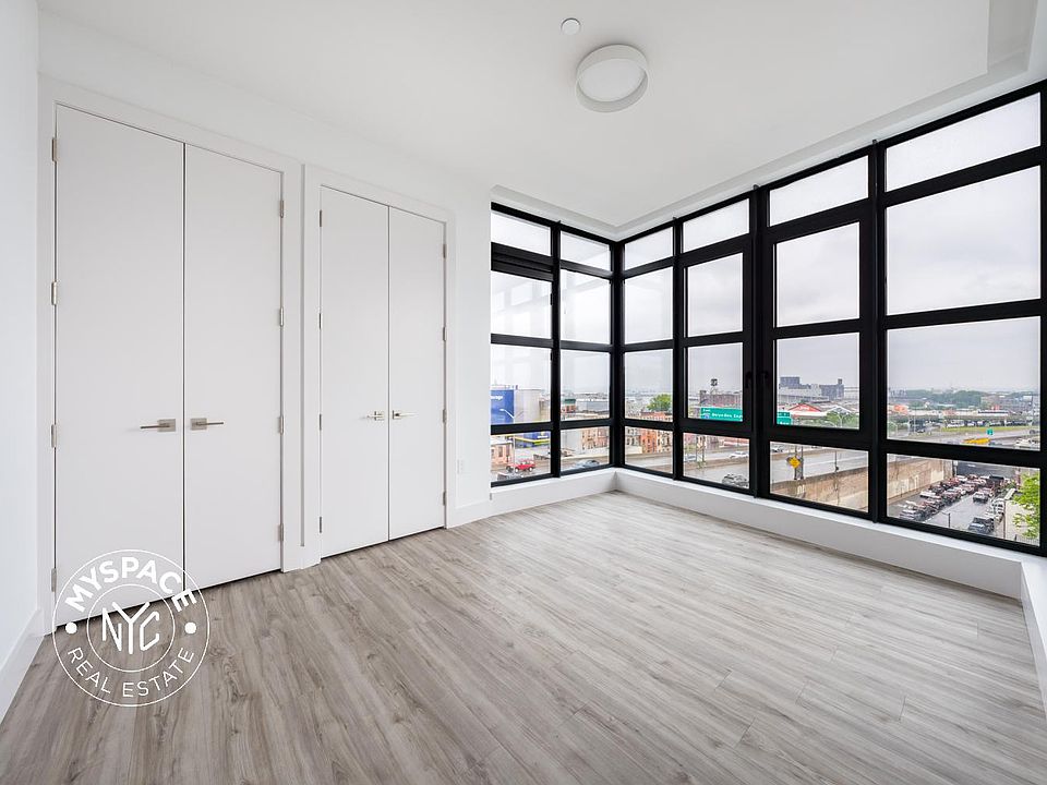1st image of 584 4th Ave #205