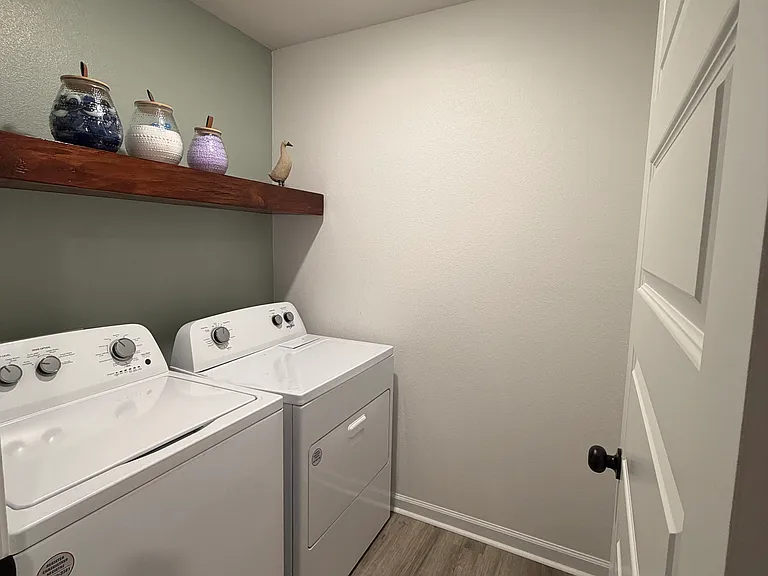 811 Otto Loop — Photo 12