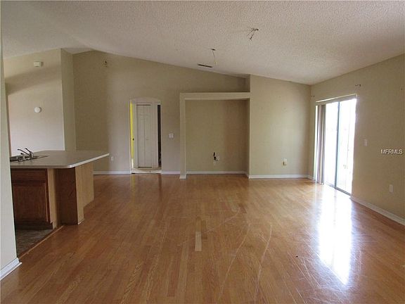 5th image of 1511 Gregory Dr