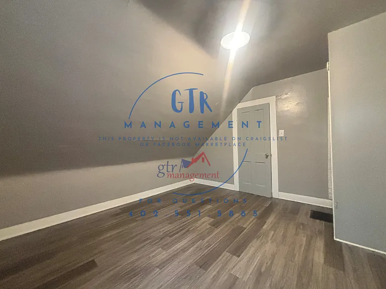 3352 T St — Photo 8