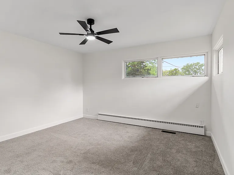 3544 Tulip Dr — Photo 42
