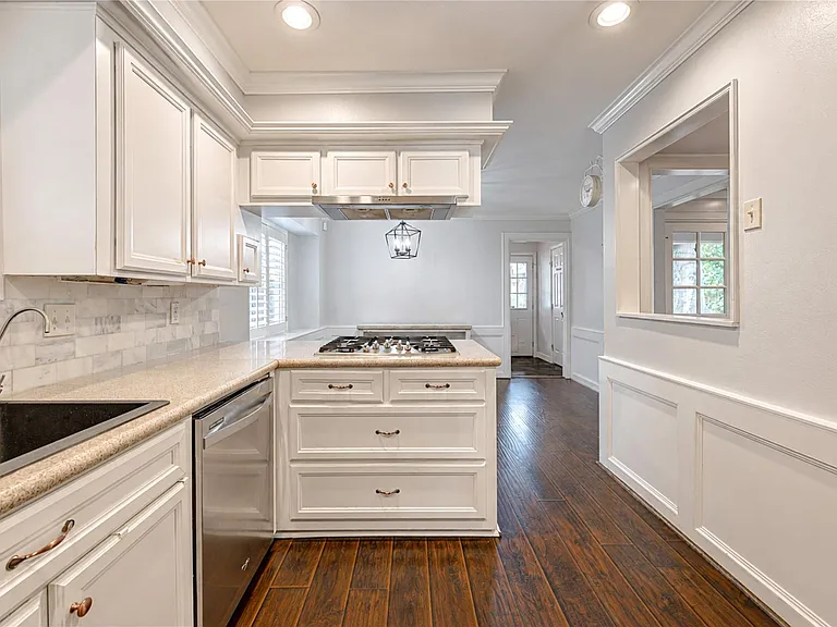 20610 Laurel Lock Dr — Photo 15
