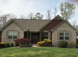 2327 Oakview Ct, Hebron, KY 41048