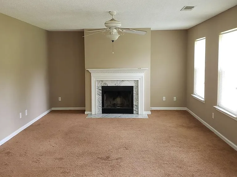 179 Parkview Ln — Photo 8