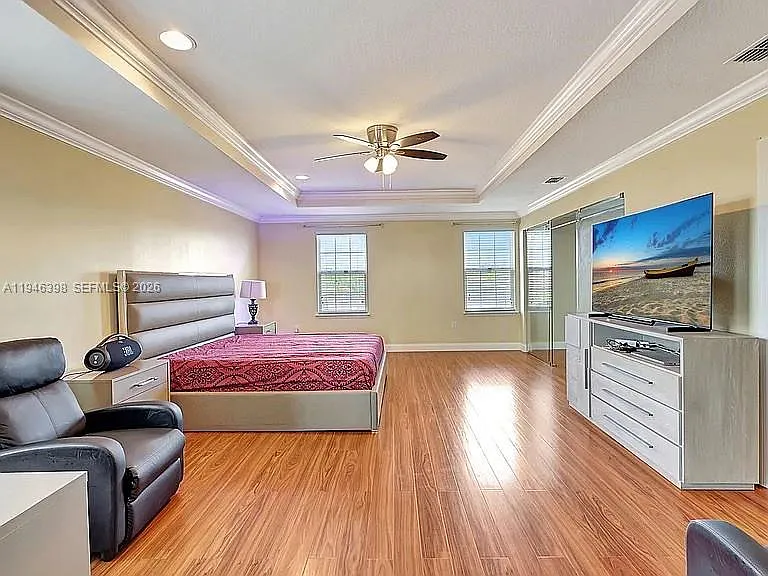 1018 SW Eckard Ave — Photo 32