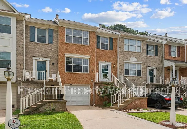 8644 Sanderling Dr — Photo 11