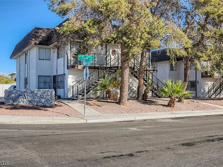 4364 Tara Ave #D — Photo 27