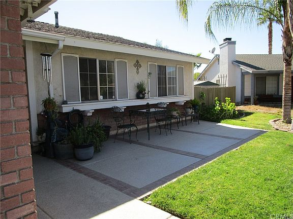 5th image of 28445 Wisteria Ln