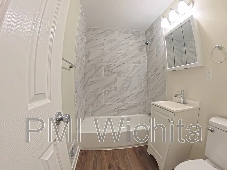 6165 E Boston St — Photo 7