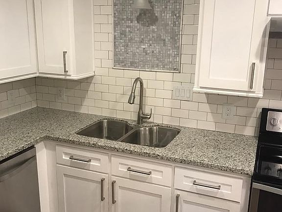 2nd image of 303 S 4th 1/2 St