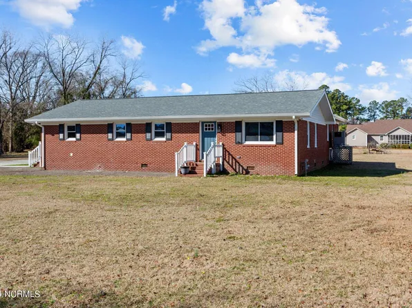 202 N First Avenue, New Bern, NC 28560