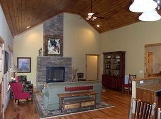 420 Ransom St, Blowing Rock, NC 28605