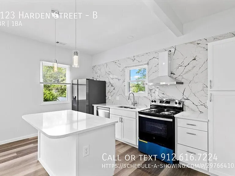 2123 Harden St #B — Photo 11
