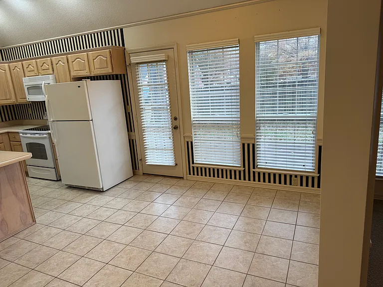 1230 Brookshire Rd #1230 — Photo 6