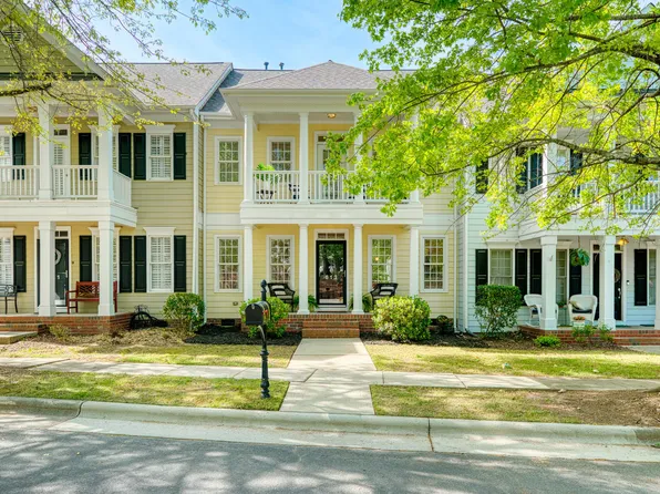 613 Battery Walk Ln, Cary, NC 27519