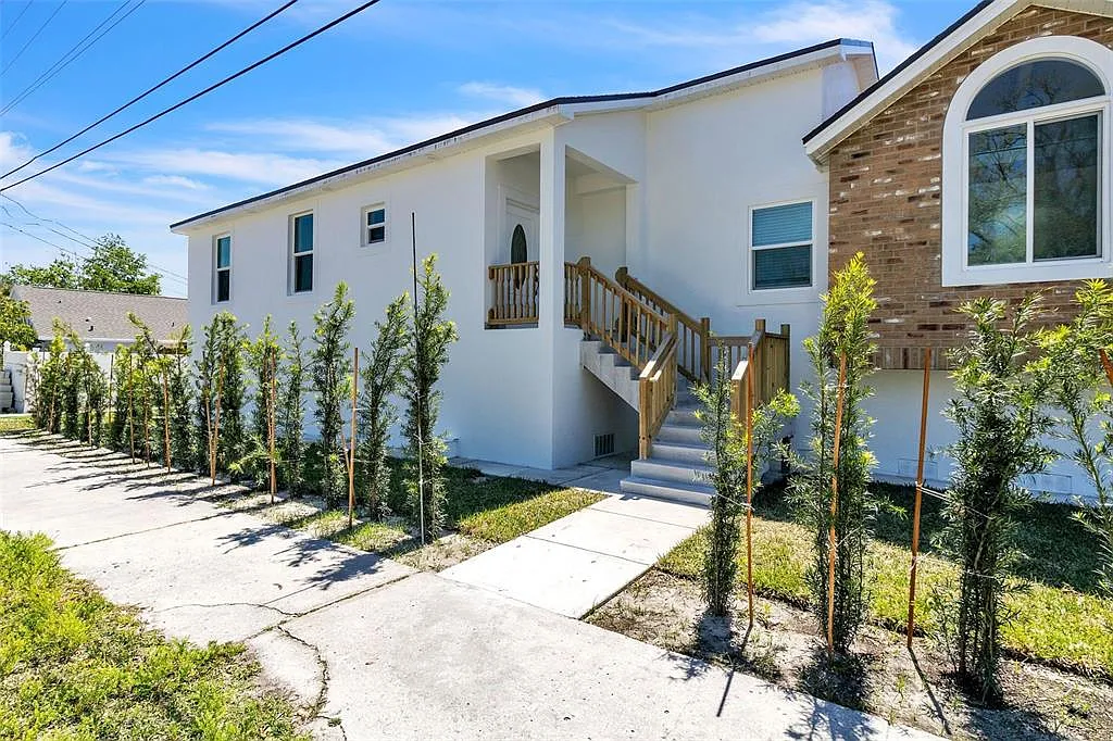 Building Photo - 528 Wideview Ave