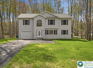 4539 Briarcliff Ter, Tobyhanna, PA 18466