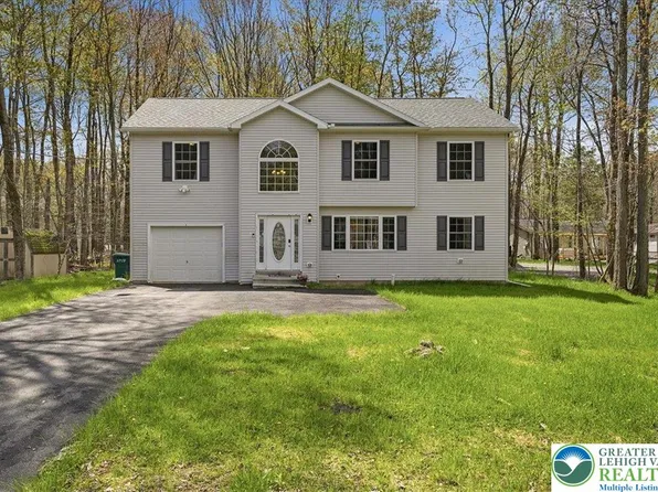 4539 Briarcliff Ter, Tobyhanna, PA 18466