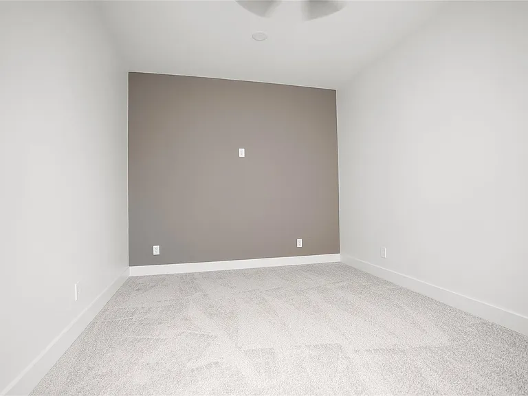 315 Palmer St — Photo 27