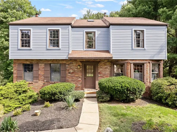 3277 Oaknoll Rd, Gibsonia, PA 15044