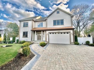 859 Dedham St, Newton, MA 02459