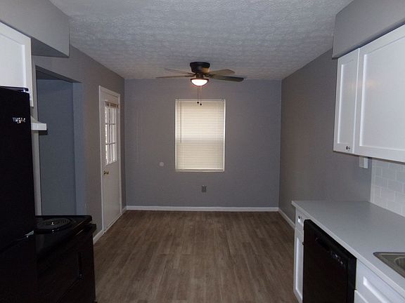 2nd image of 947 Business Highway 28 #20