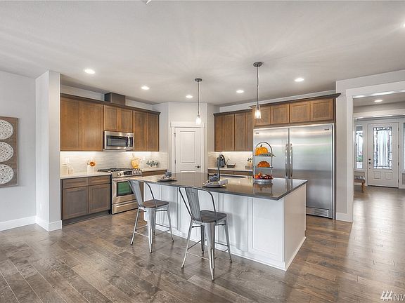 Photos are of completed home in another community. For reference only. 