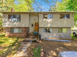 16795 S Henrici Rd, Oregon City, OR 97045