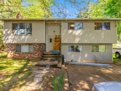 16795 S Henrici Rd, Oregon City, OR, 97045
