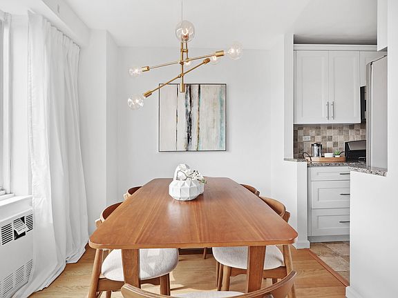 5th image of 392 Central Park W APT 18K