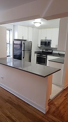 4th image of 6420 Saunders St #408