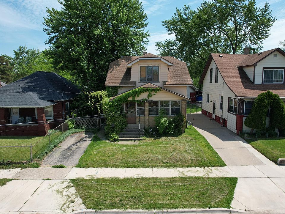 1st image of 2028 Denwood Ave SW