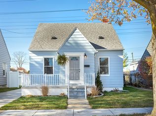 3036 John R St, Trenton, MI 48183