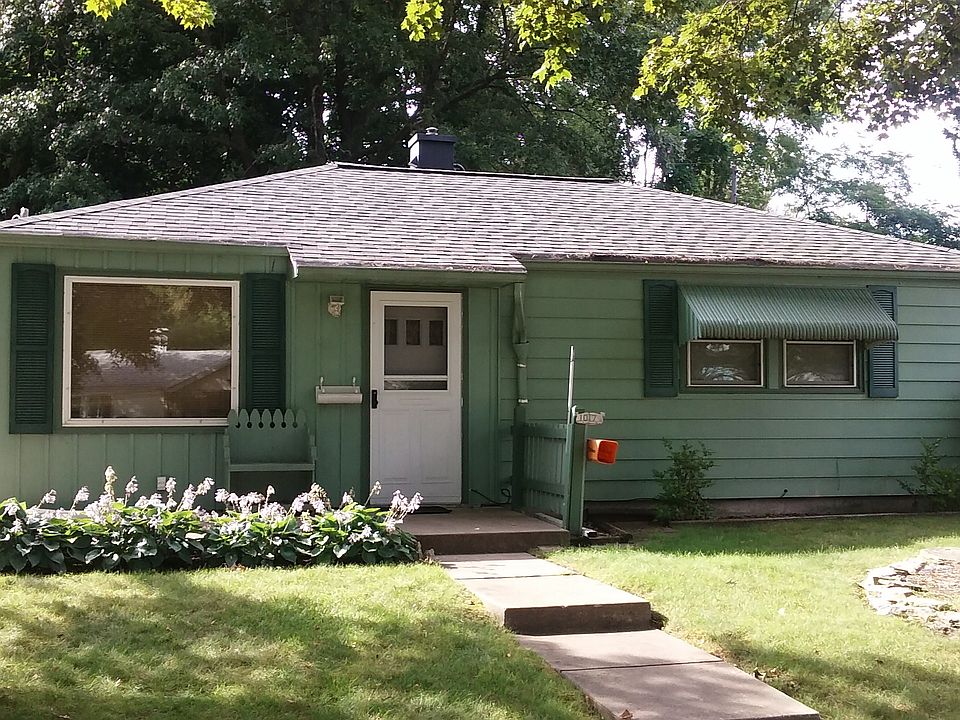 1st image of 1017 E Chippewa Ave