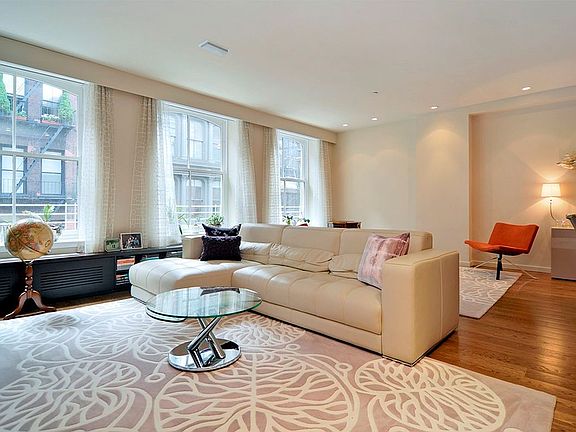 3rd image of 115 Mercer St #4S