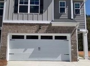 1310 Aura Ln, Lawrenceville, GA 30045