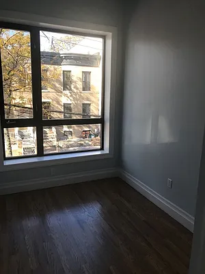 Rented by Brooklyn Group | media 31