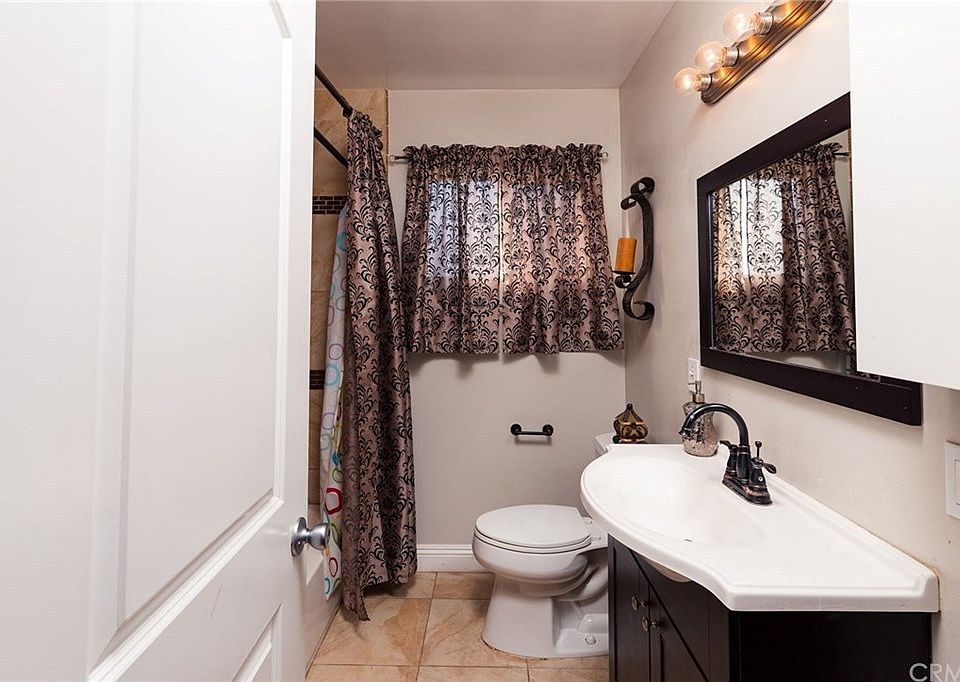 1st image of 8061 Poinsettia Dr