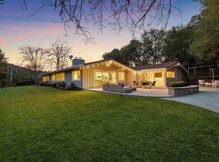 30 Owl Hill Rd, Orinda, CA 94563