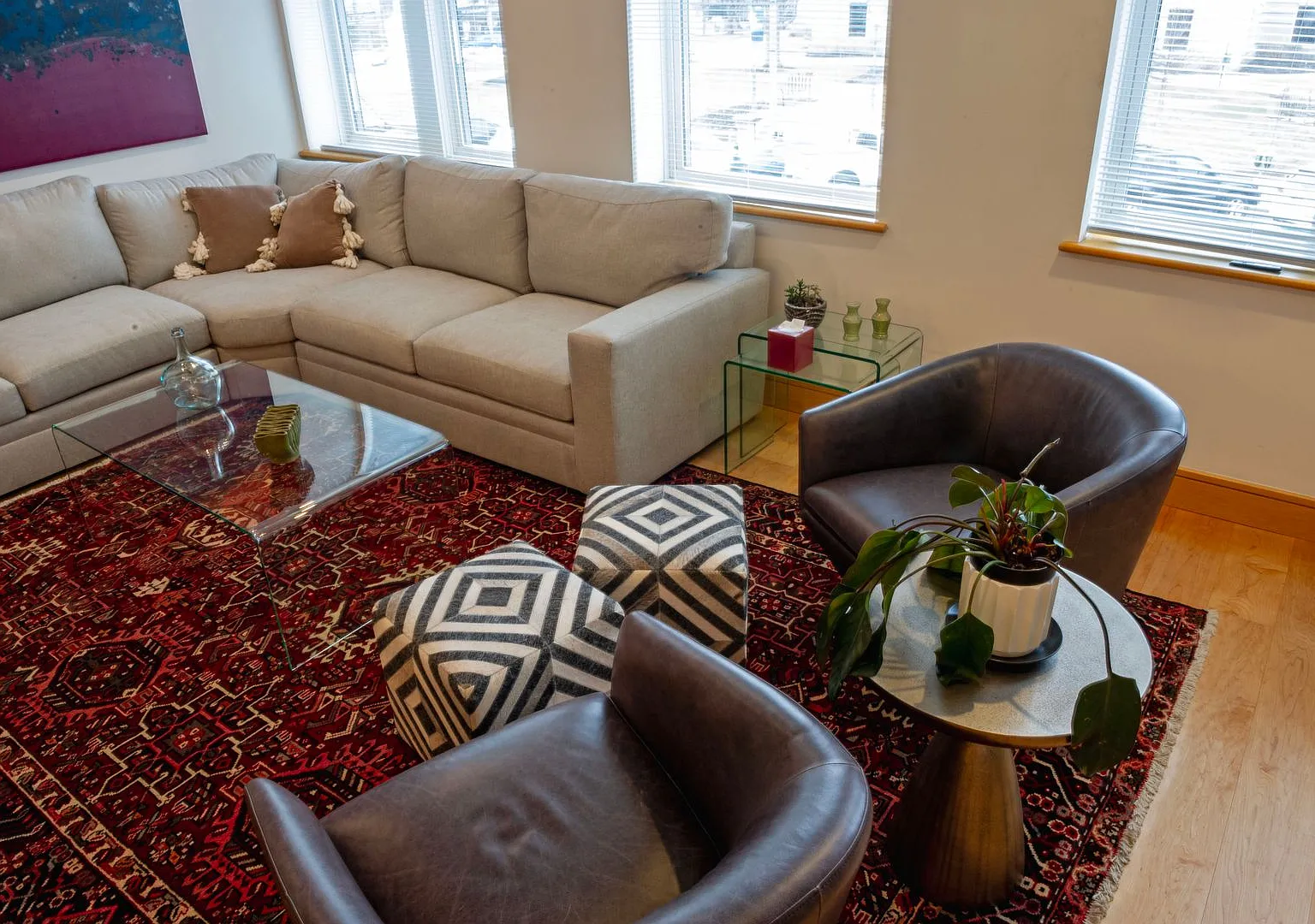 118 N Walnut St — Photo 4