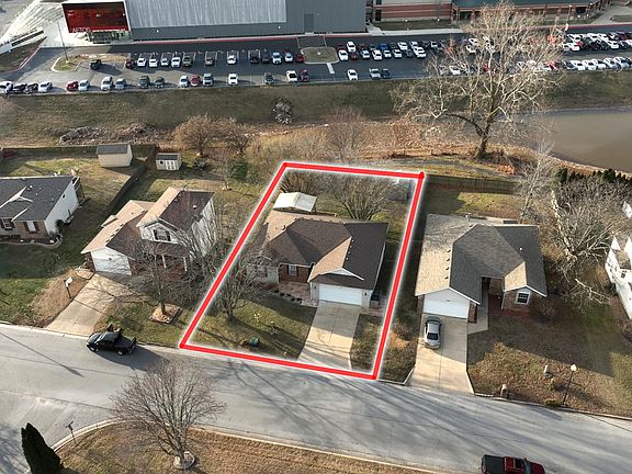 2nd image of 1266 W Bridgewood Place