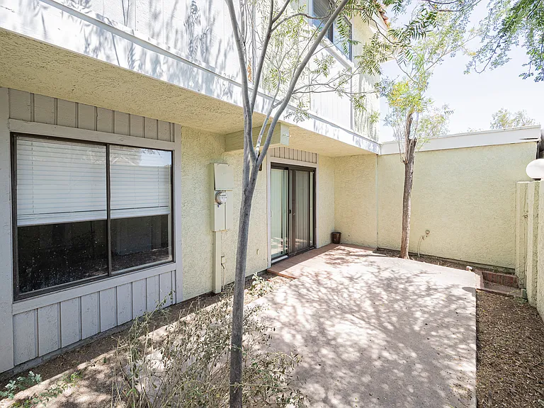 4710 N 10th Pl — Photo 26