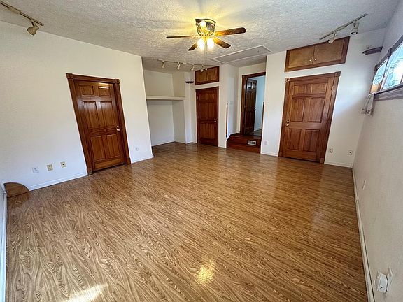 3rd image of 581 Choctaw St