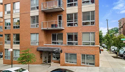 3585 Greystone Avenue, #4D