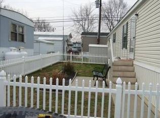 76 Brookside Mobil Ct, Hazlet, NJ 07730